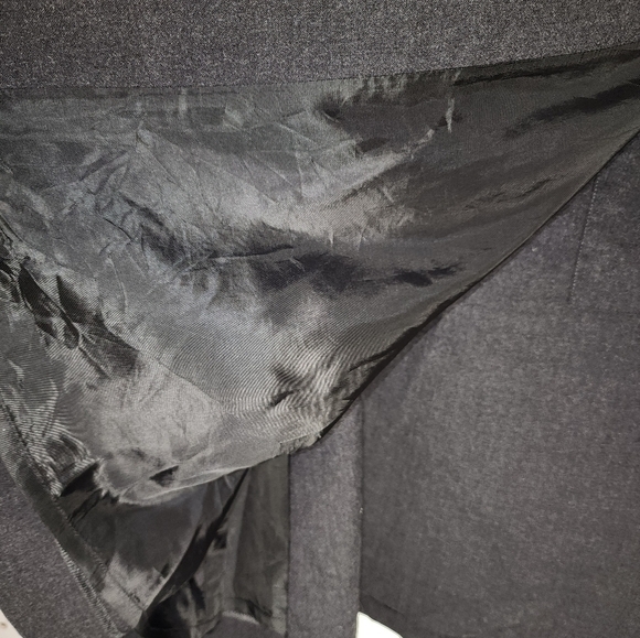 Pure Black Wool Skirt 6 Mini - Picture 4 of 8